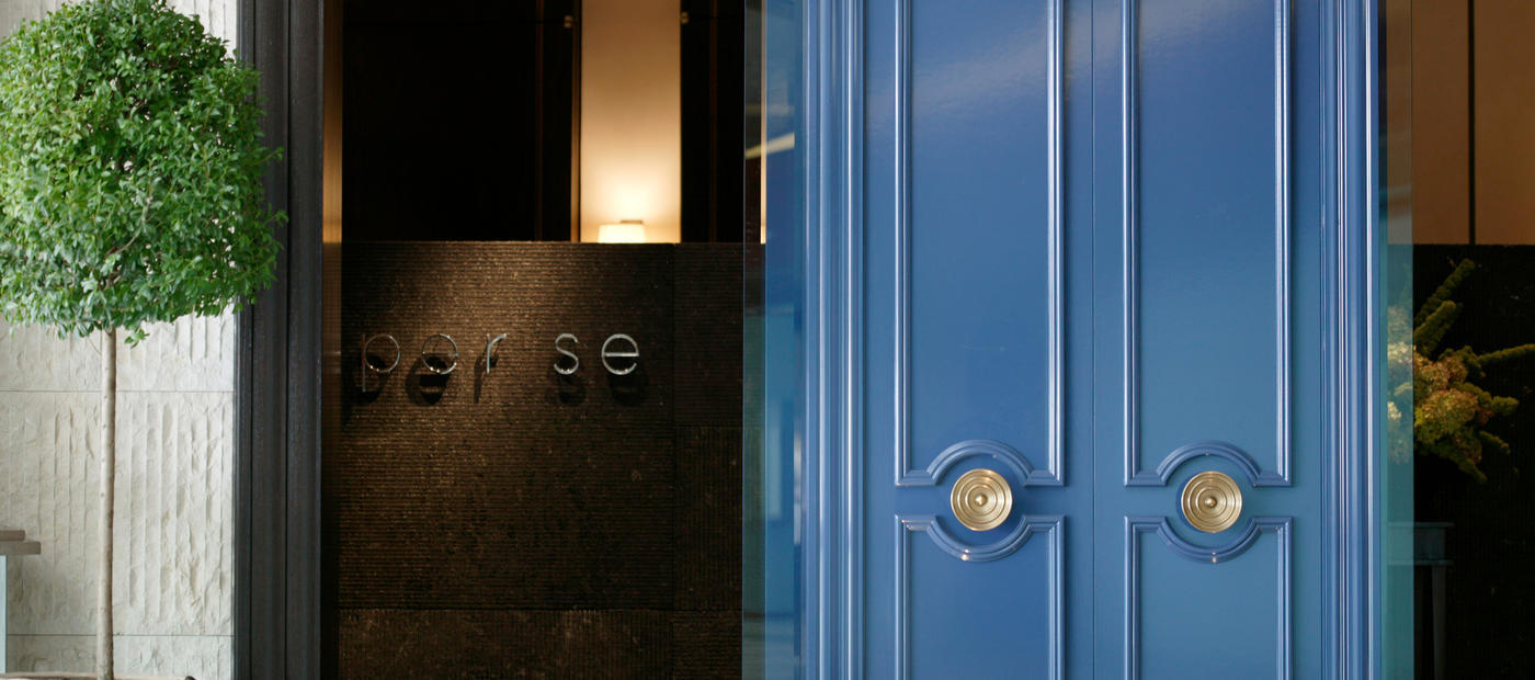 Per Se Front Door